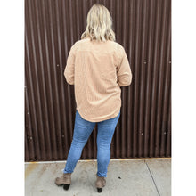 Load image into Gallery viewer, Corduroy Checkered Reversible Button Down Jacket