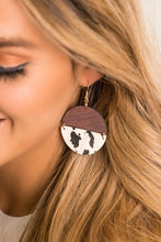 Load image into Gallery viewer, Wood Circle Earrings
