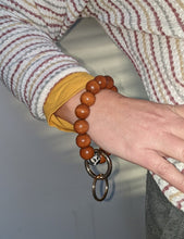 Load image into Gallery viewer, Wooden Key Ring Bracelet
